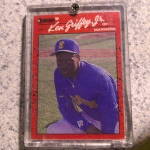 As you can see this card is in a sealed container

1990 Ultra Rare Ken Griffey